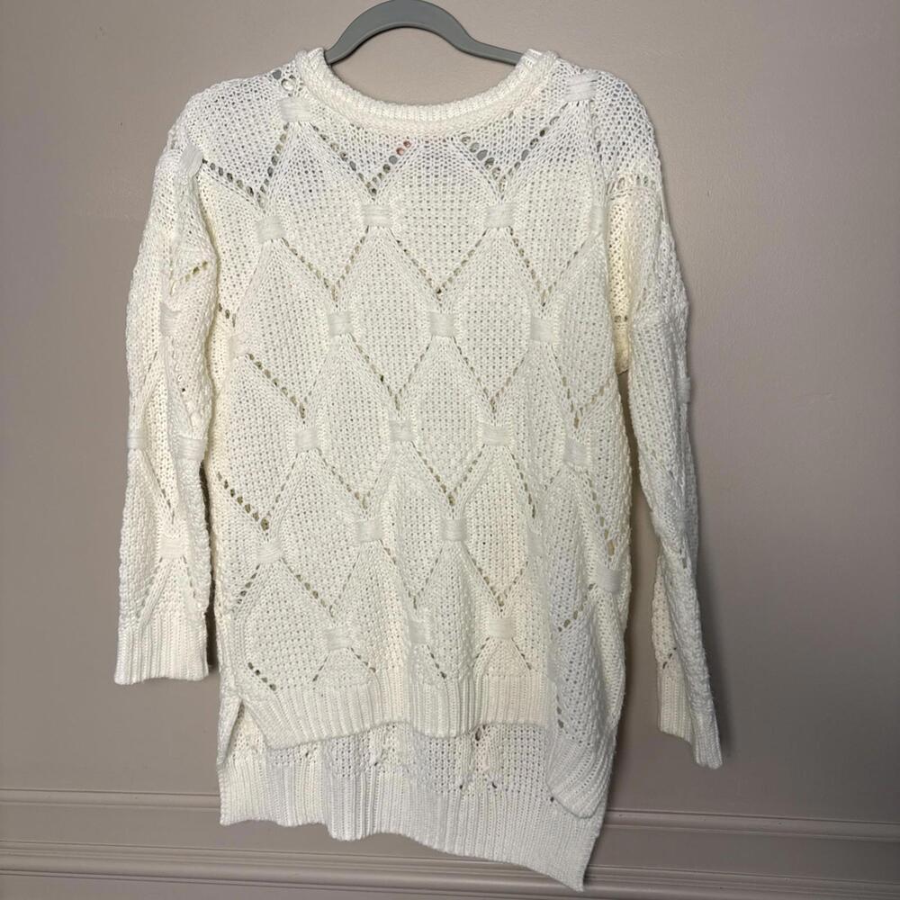 Blush Brand Long Sleeve White Sweater No Size Fits Like Medium B